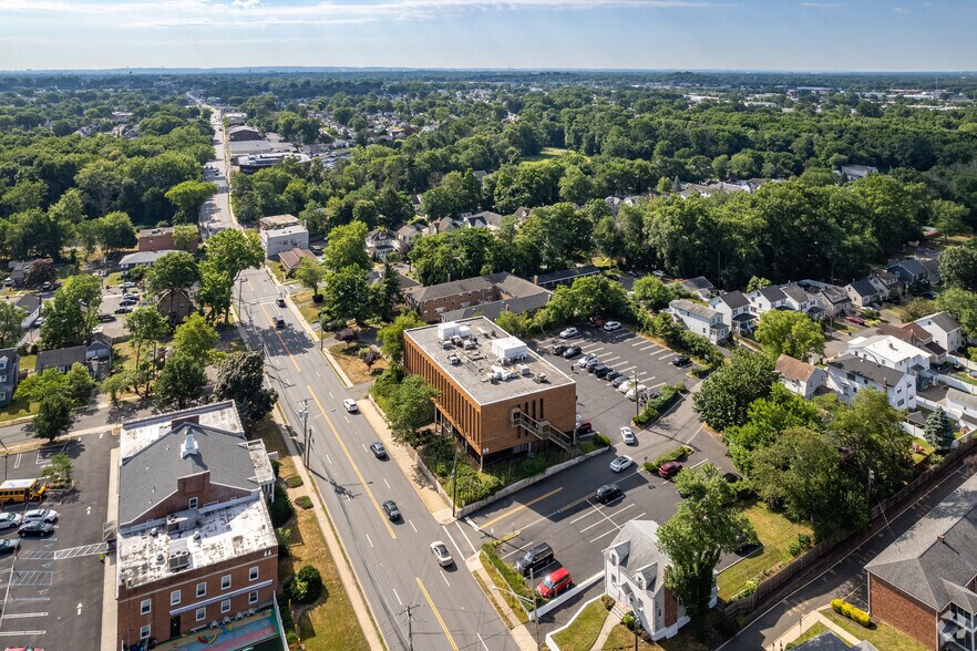 More Photos Of 55 Morris Ave, Springfield Office For Lease