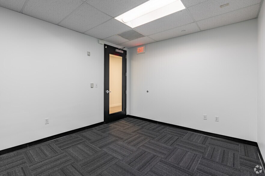 More Photos Of 840 W Hamilton St, Allentown Unknown For Lease