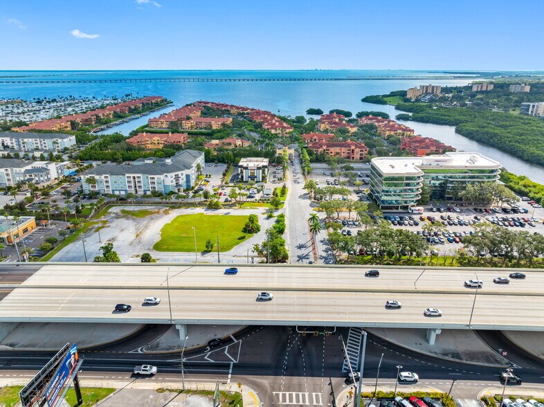 More Photos Of 18401 US Highway 19 N, Clearwater Office For Sale