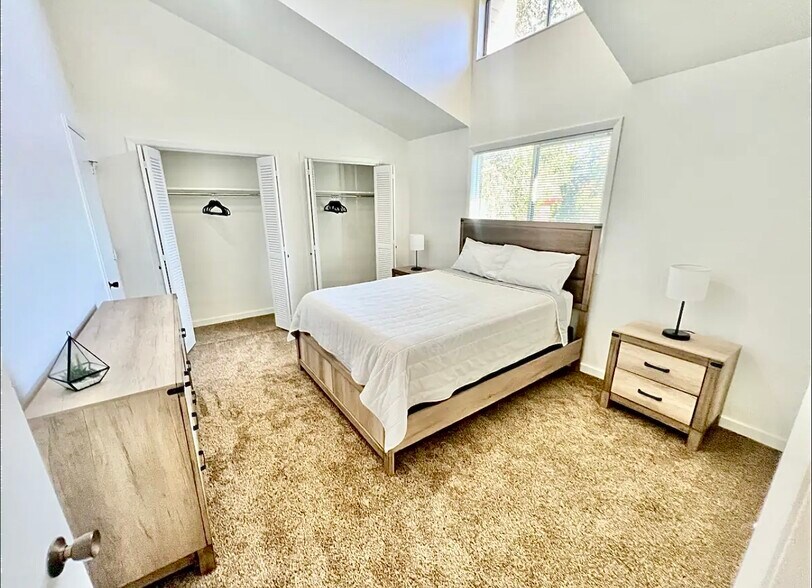 More Photos Of 356 N 300 W, Logan Apartments For Sale