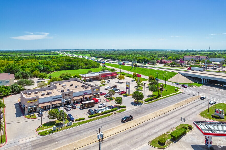 More Photos Of 2030 N Belt Line Rd, Mesquite Freestanding For Lease