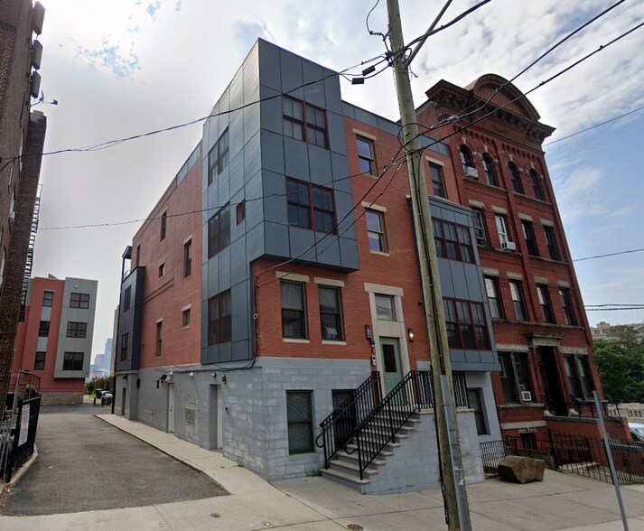 Primary Photo Of 76 Palisade Ave, Jersey City Apartments For Sale