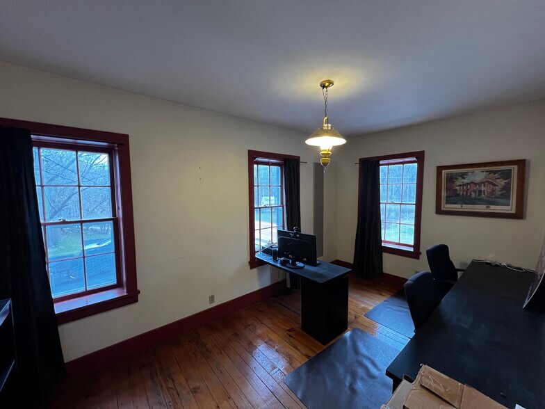 More Photos Of 809 Spring St, Galena Specialty For Sale