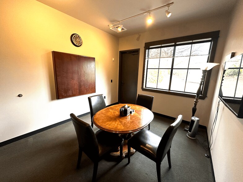 More Photos Of 7307 SW Beveland Rd, Tigard Coworking Space