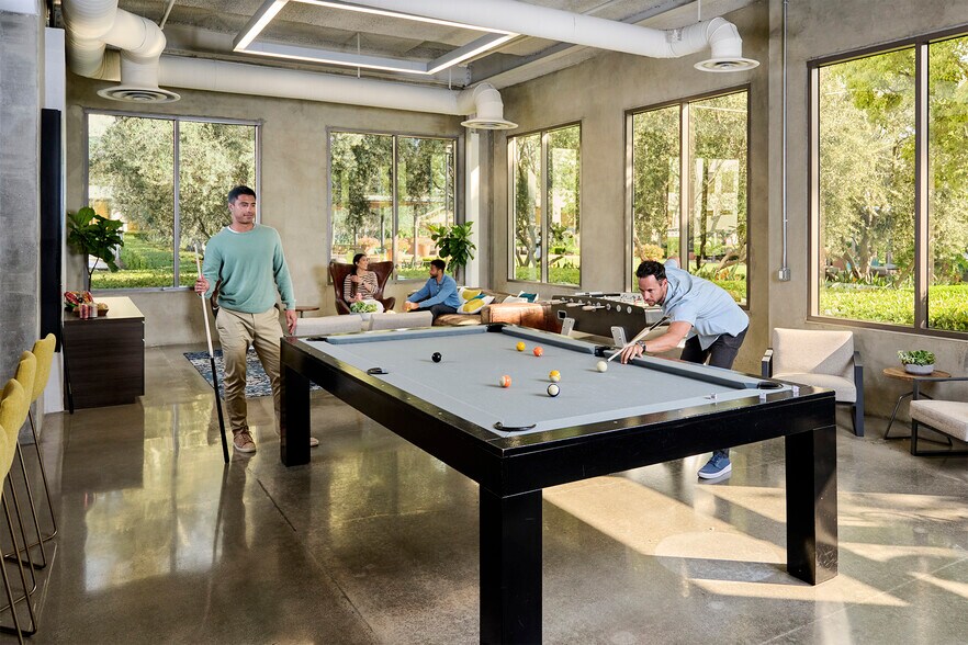 More Photos Of 47 Discovery, Irvine Loft Creative Space For Lease