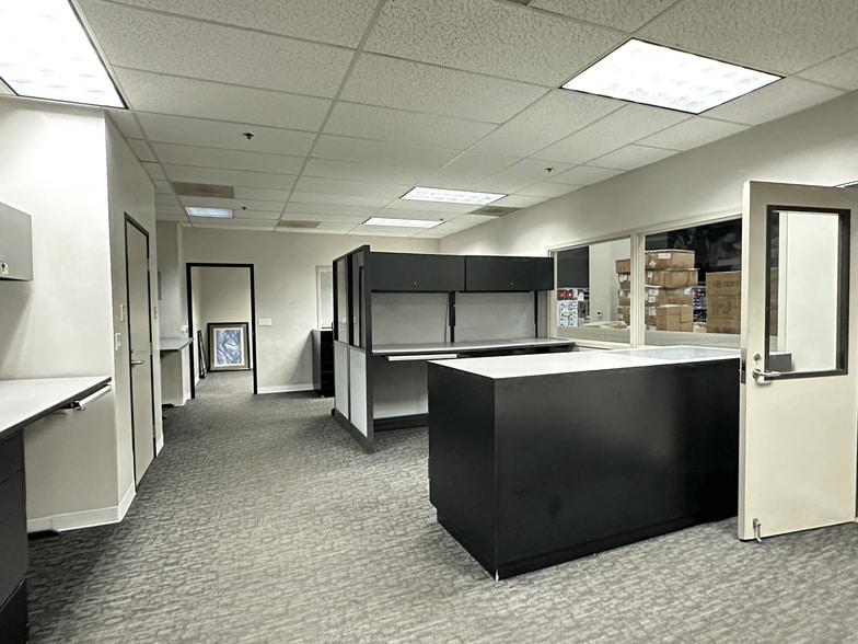 More Photos Of 1166 W Garvey Ave, Monterey Park Flex For Lease