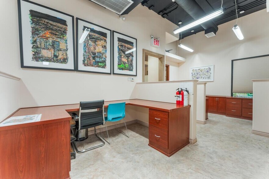 More Photos Of 6230 McLeod Dr, Las Vegas Medical For Lease