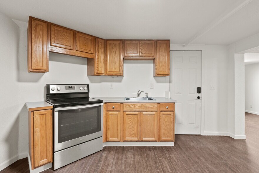 More Photos Of 2003 W 10th Ave, Spokane Apartments For Sale