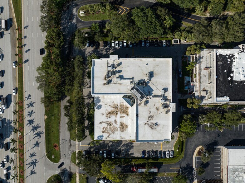 More Photos Of 1499 W Palmetto Park Rd, Boca Raton Office For Lease