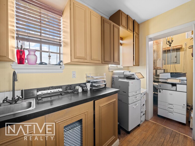 More Photos Of 1313 S Andrews Ave, Fort Lauderdale Office Residential For Sale