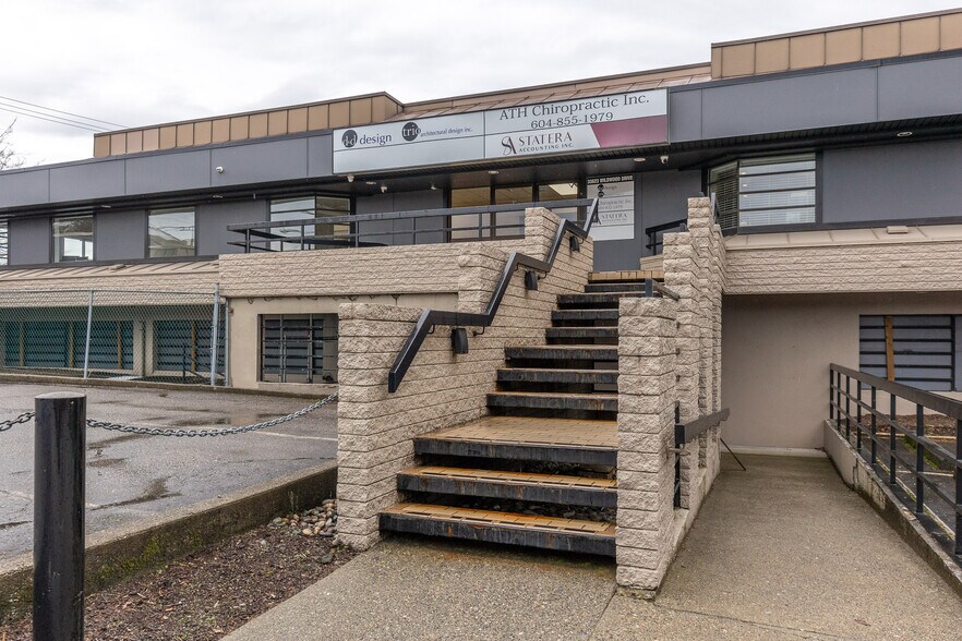 More Photos Of 33623 Wildwood Dr, Abbotsford Medical For Sale