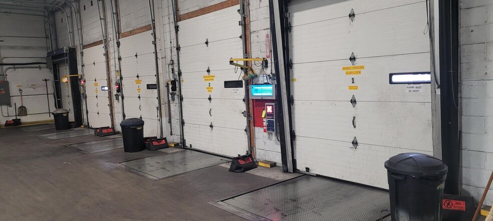 More Photos Of 190 Walnut Ln, Pottsville Warehouse For Lease