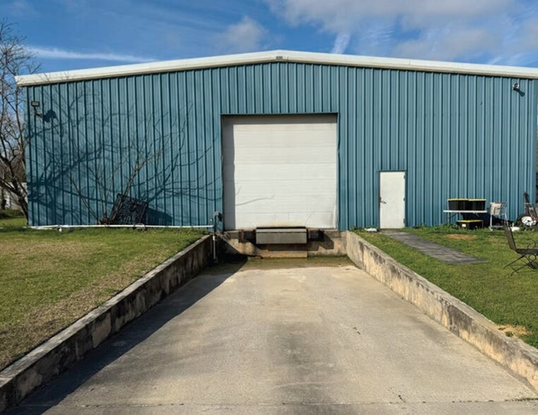 More Photos Of 3075 Morgan Rd, Bessemer Service For Sale