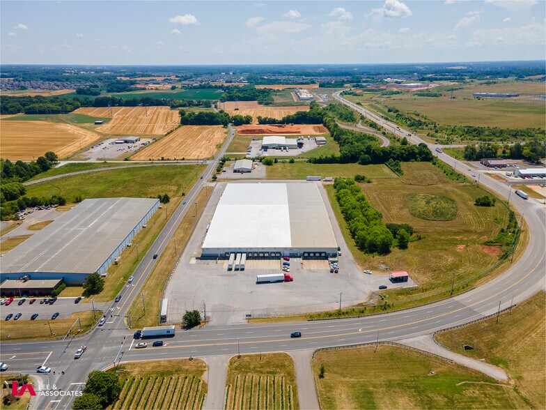 More Photos Of 1136 Dunlop Ln, Clarksville Warehouse For Lease