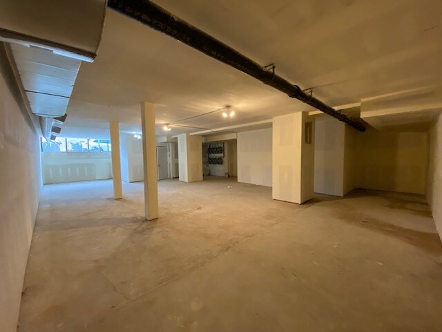 More Photos Of 1739 N Milwaukee Ave, Chicago Apartments For Lease