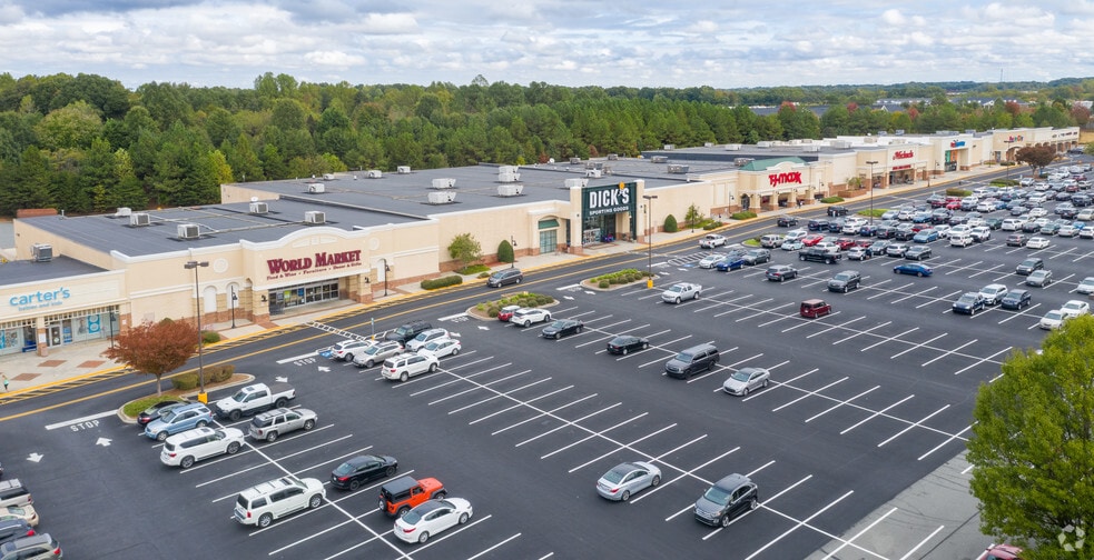 More Photos Of 598 River Hwy, Mooresville Unknown For Lease