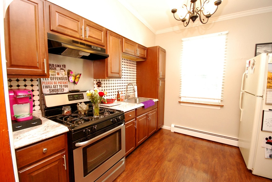 More Photos Of 158 6th St, Verplanck Apartments For Sale
