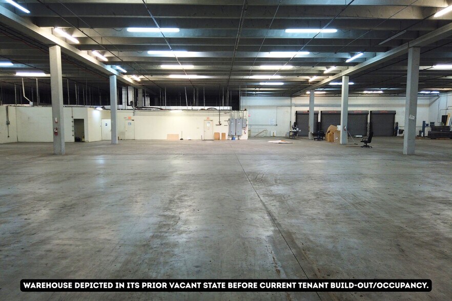 More Photos Of 10880 NW 30th St, Doral Warehouse For Sale