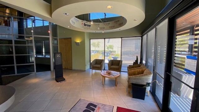 More Photos Of 2020 N Loop Rd, Alameda Warehouse For Lease