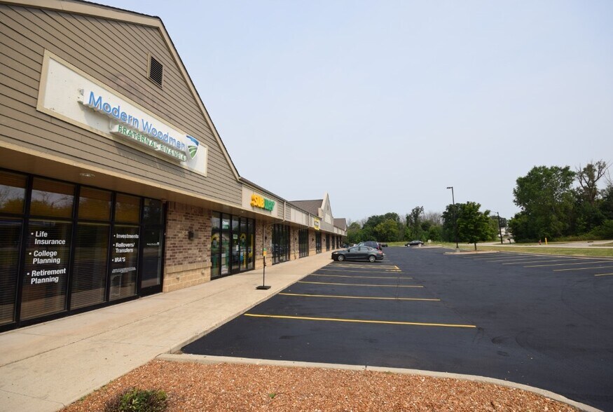 More Photos Of 751 Church St, Allenton Storefront For Lease