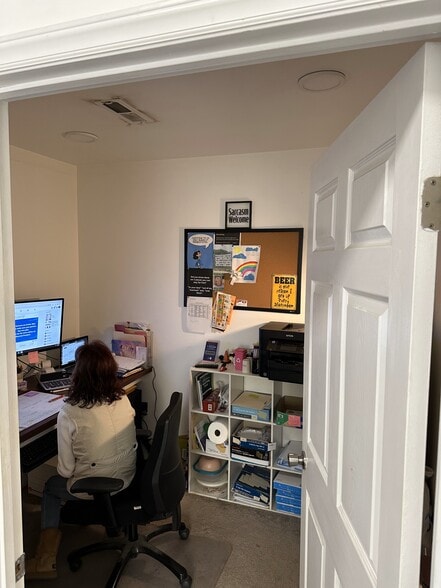 More Photos Of 124 W Vance St, Zebulon Storefront For Sale