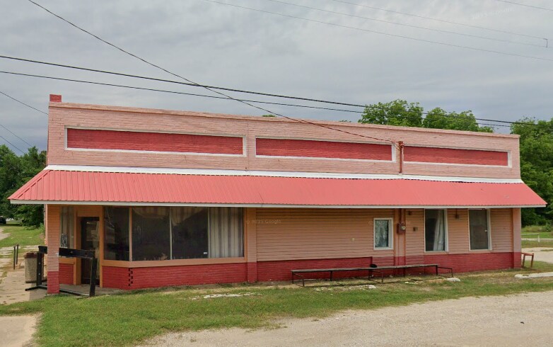 More Photos Of 100 E Broadway, Mannsville General Retail For Sale