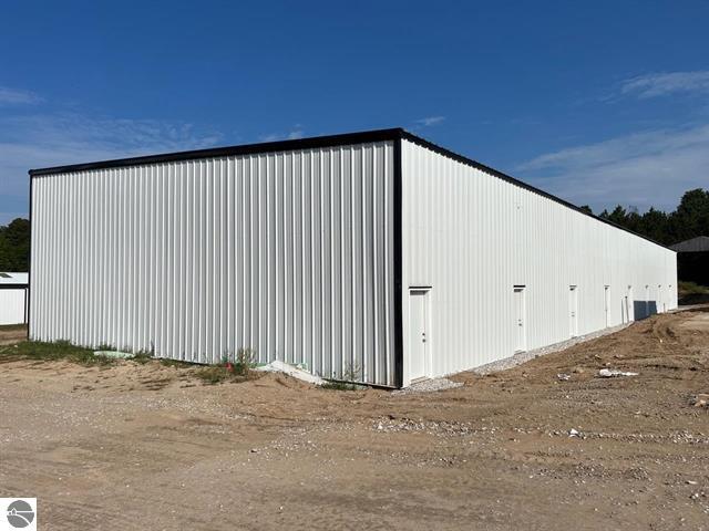 More Photos Of 8597 Bingham Rd, Traverse City Warehouse For Sale