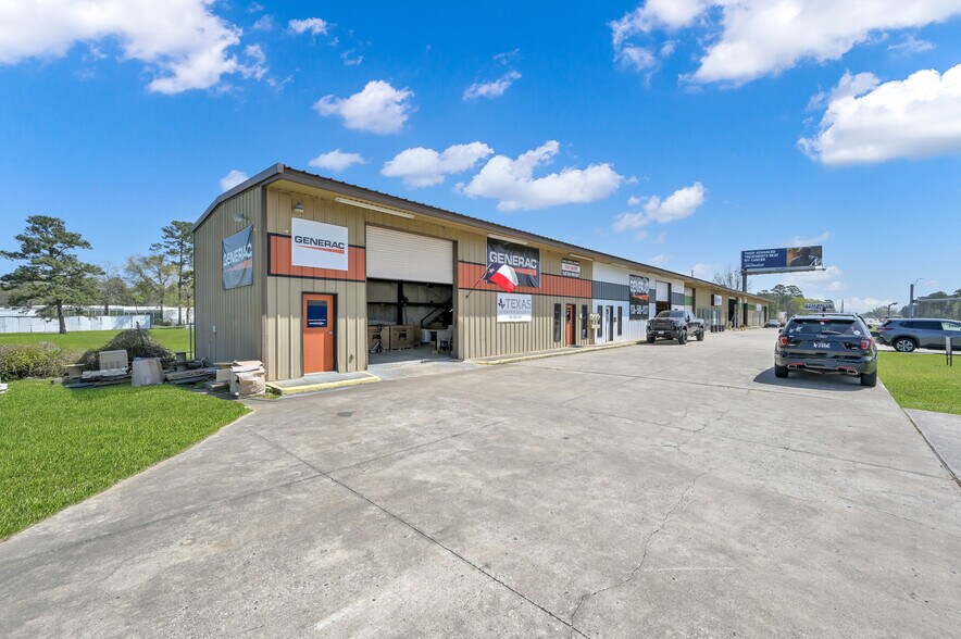 More Photos Of 13782 Highway 105 W, Conroe Light Manufacturing For Sale