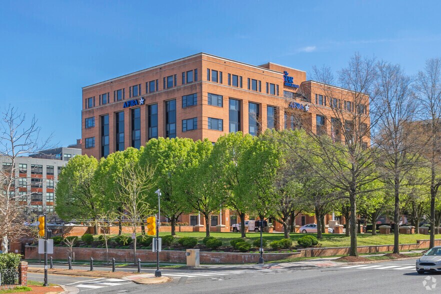 More Photos Of 909 N Washington St, Alexandria Office For Lease