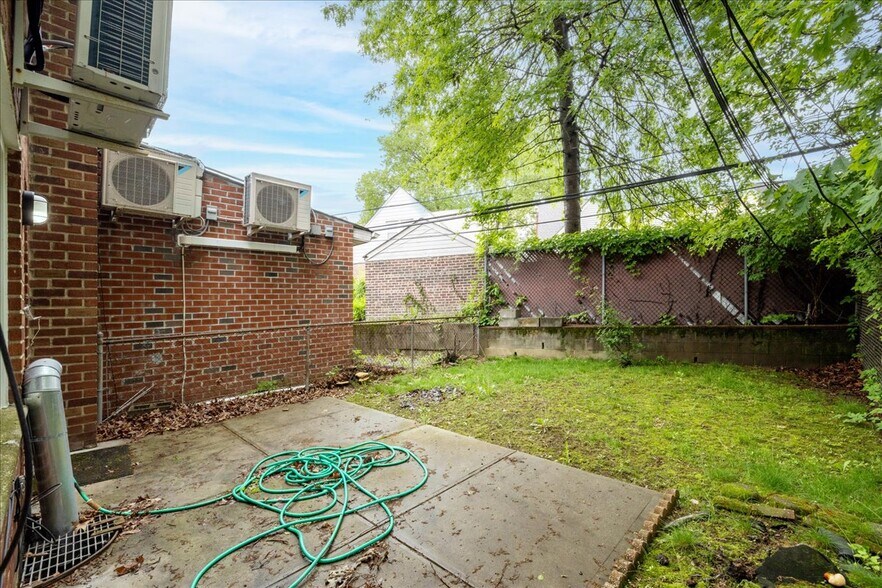 More Photos Of 25-31-25-33 Francis Lewis Blvd, Flushing Office Residential For Sale
