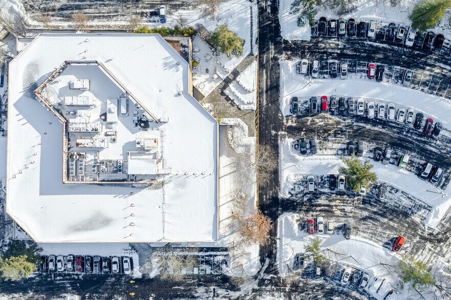 More Photos Of 300 Executive Dr, West Orange Office For Lease