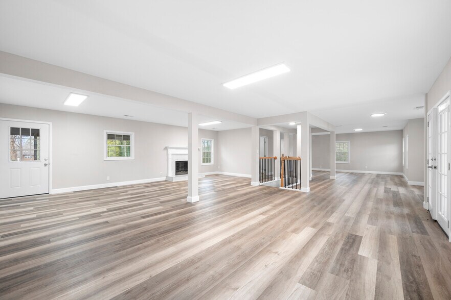 More Photos Of 2965 Highway 29 S, Lawrenceville Office For Sale