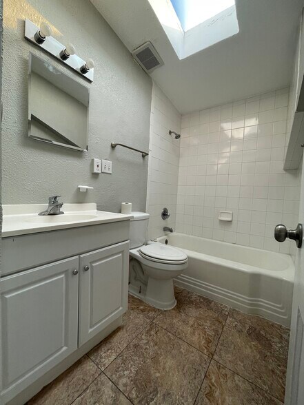 More Photos Of 1350 Kingston St, Aurora Apartments For Sale