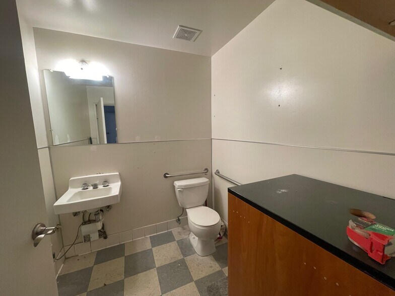 More Photos Of 14100-14244 Palm Dr, Desert Hot Springs Unknown For Lease