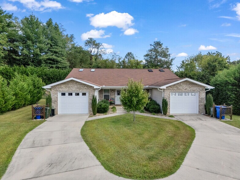 More Photos Of , Hendersonville Multifamily For Sale