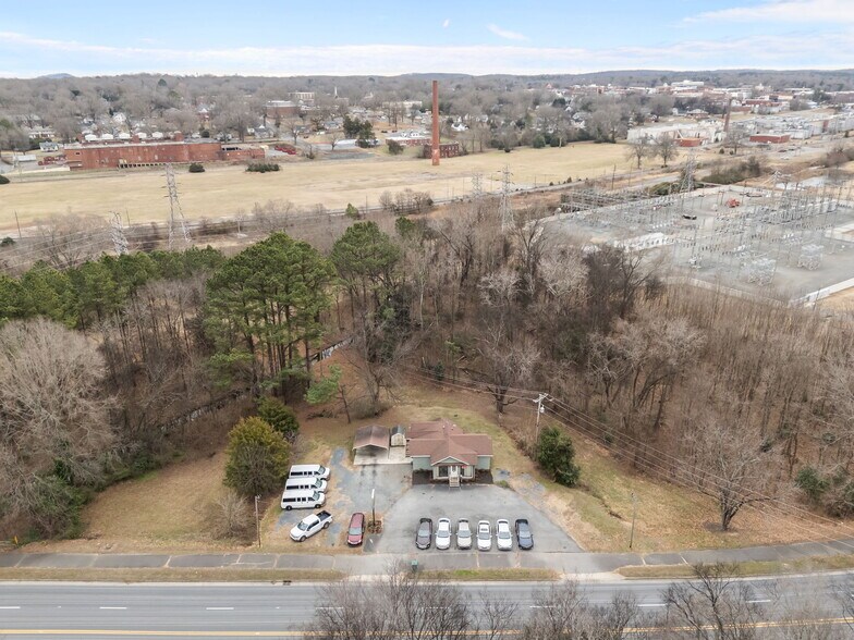 Primary Photo Of 710 US Highway 52 Highway N, Albemarle Office For Sale