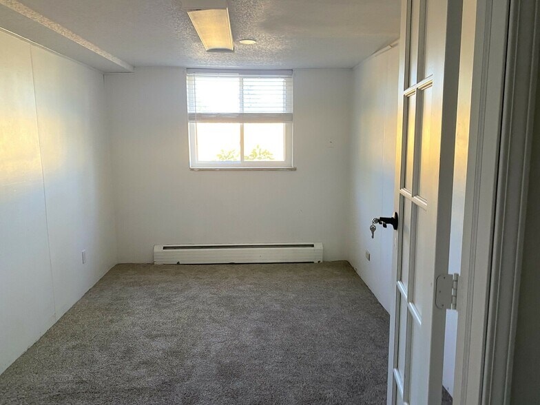 More Photos Of 8221 Bradburn Dr, Westminster Office For Sale