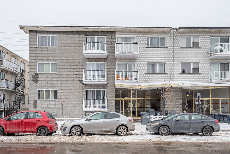 Primary Photo Of 10300 Tsse Fleury, Montréal Apartments For Sale