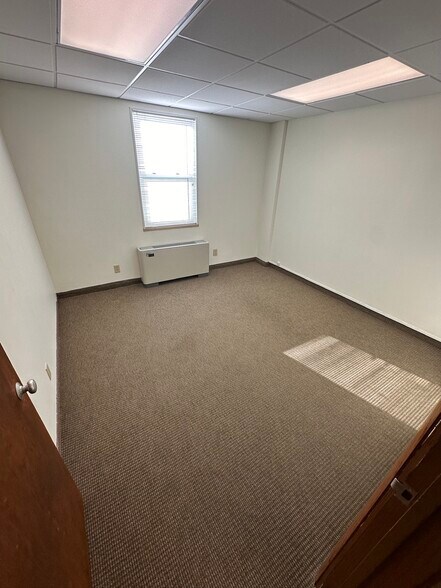 More Photos Of 133 W Main Ave, West Fargo Freestanding For Sale