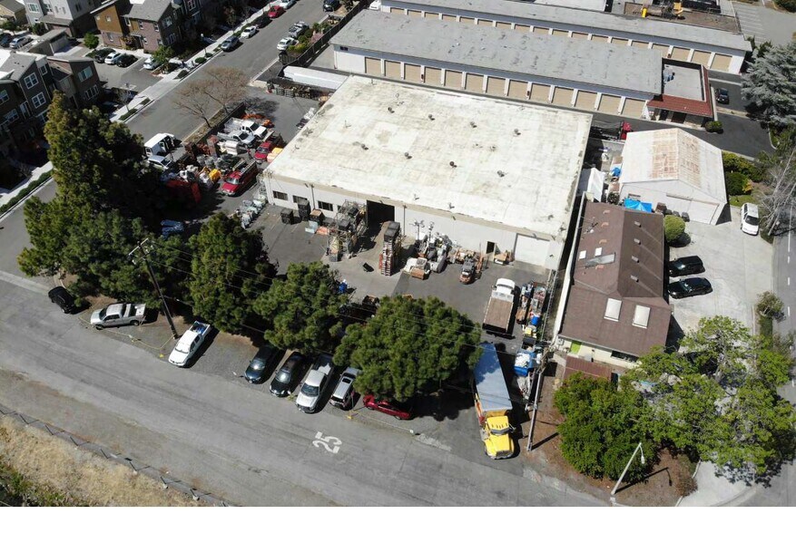 Primary Photo Of 695 E Taylor Ave, Sunnyvale Manufacturing For Lease