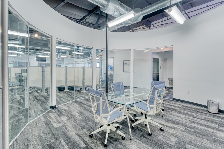 More Photos Of 1830 W University Dr, Tempe Light Distribution For Lease