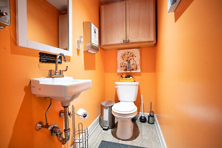 More Photos Of 2108 Second Ave, New York Multifamily For Sale