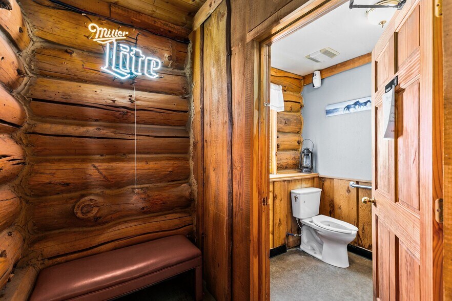 More Photos Of 8826 Grams Rd, Ripon Restaurant For Sale