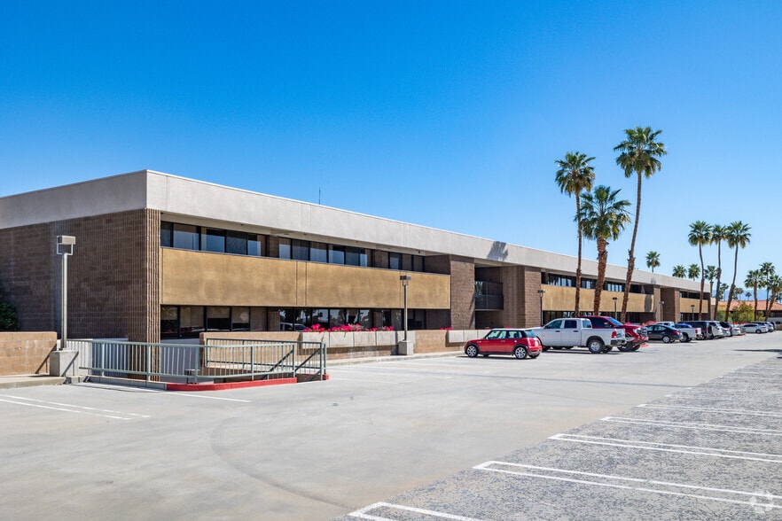 More Photos Of 707 E Tahquitz Canyon Way, Palm Springs Unknown For Lease