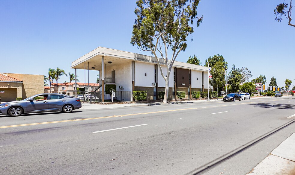 More Photos Of 1245 W 6th St, Corona Medical For Sale
