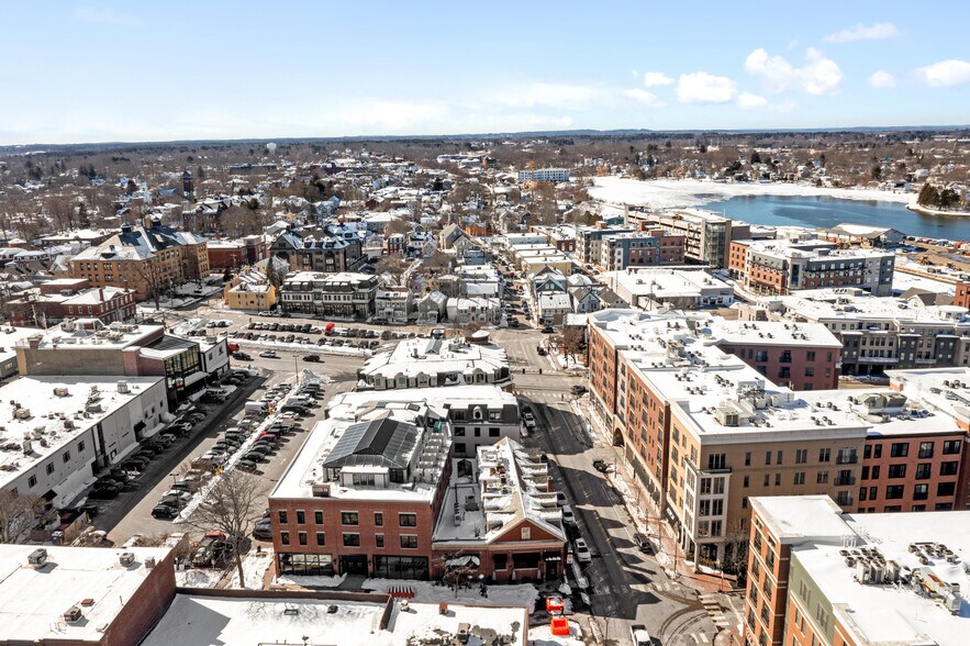 More Photos Of 172 Hanover St, Portsmouth Restaurant For Sale