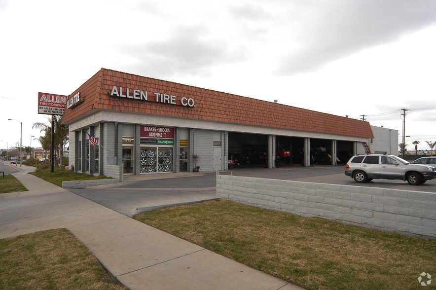 Primary Photo Of 1772 W Florida Ave, Hemet Auto Repair For Sale