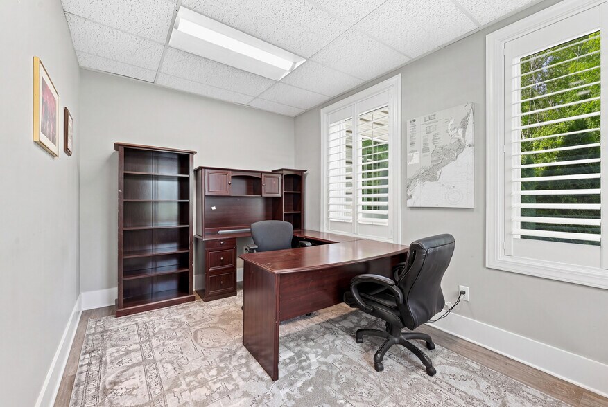 More Photos Of 9250 Highway 17 Byp, Murrells Inlet Office For Sale