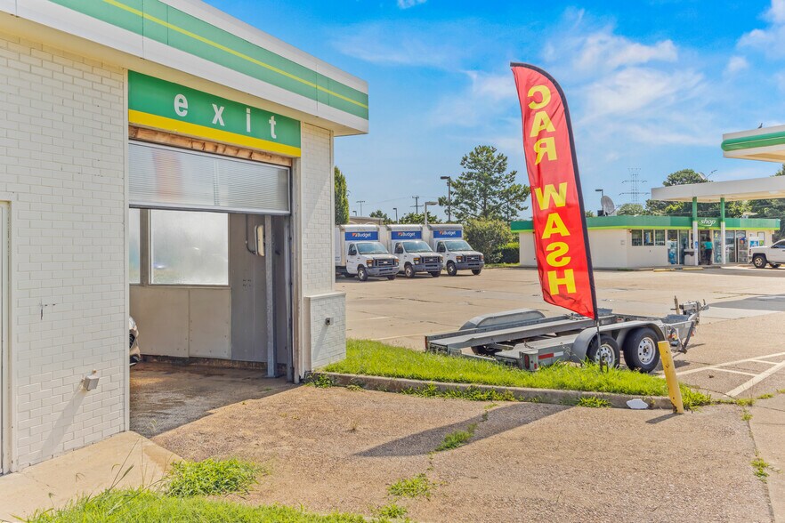 More Photos Of 5924 Indian River Rd, Virginia Beach Convenience Store For Sale