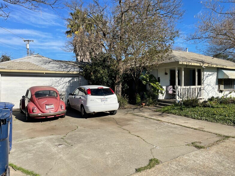 More Photos Of 921 Rivera Dr, Sacramento Apartments For Sale